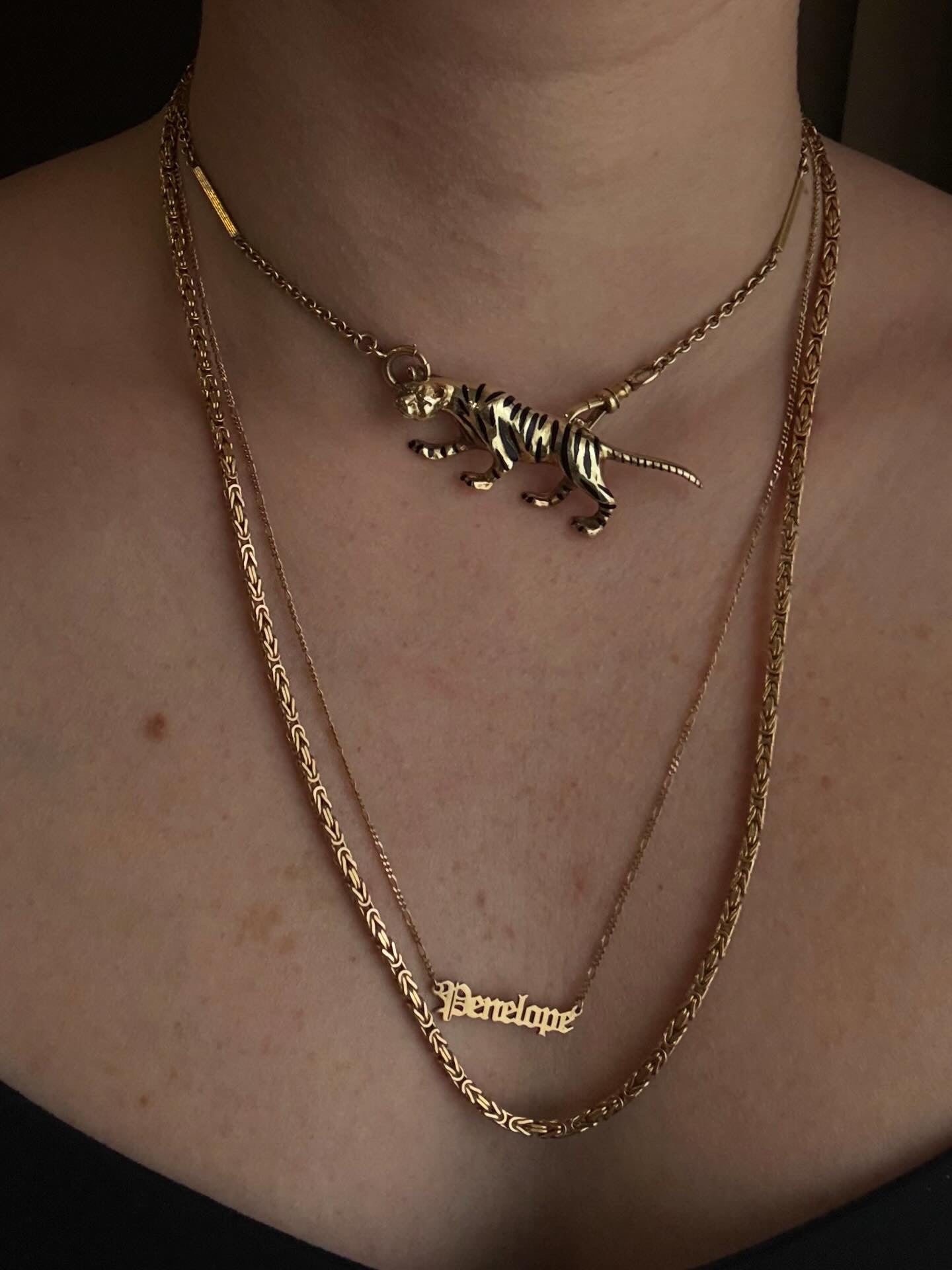 Vintage 14k Enameled Tiger Brooch