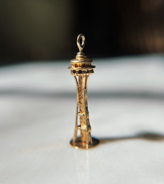 Vintage 14k Articulating Space Needle Pendant