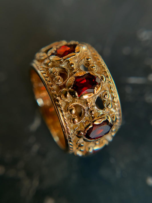 Vintage 14k Etruscan Style Garnet Eternity Ring - 6