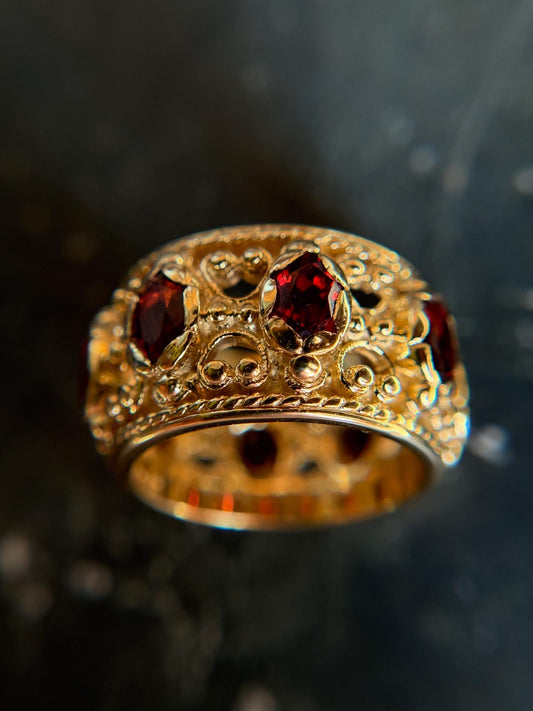 Vintage 14k Etruscan Style Garnet Eternity Ring - 6