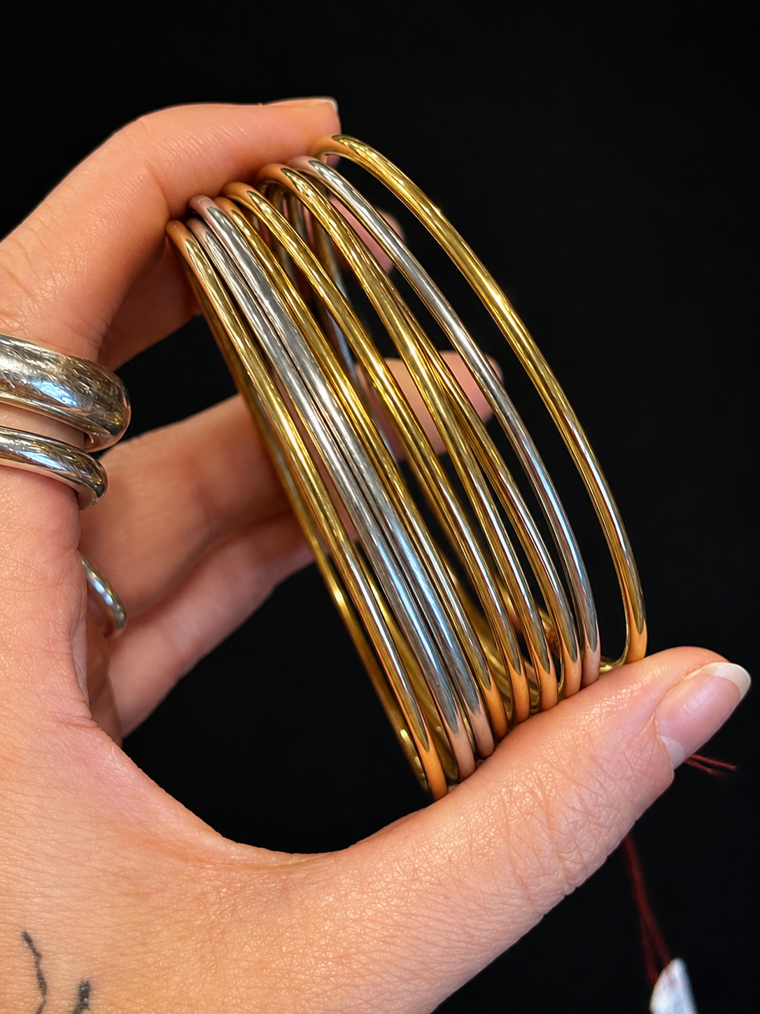 14k Yellow Gold Bangle