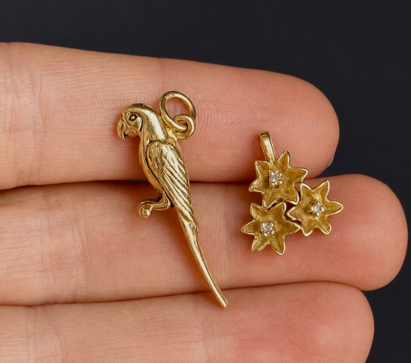 Vintage 10k Solid Parrot Charm
