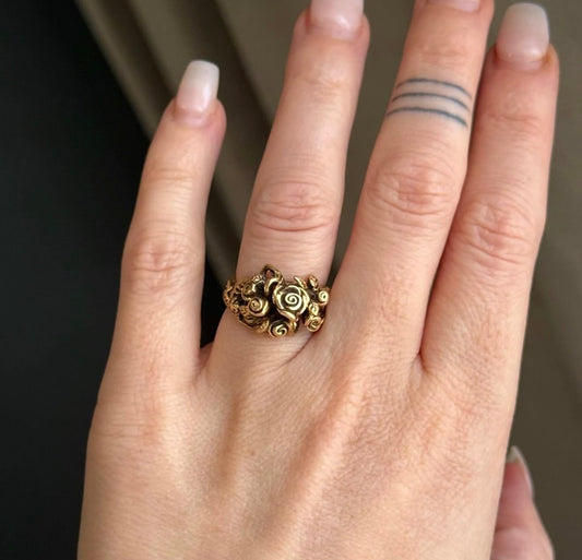 Vintage 14k Rose Carved Eternity Ring size 5