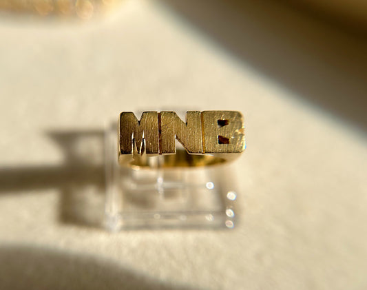 Vintage 14k Initial Ring ‘MNB’ size 3.5