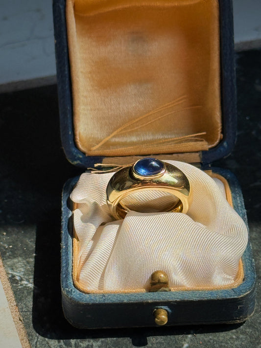 18k Sapphire Bombe/Dome Ring - 4.5 (sizable up to a 6.5)