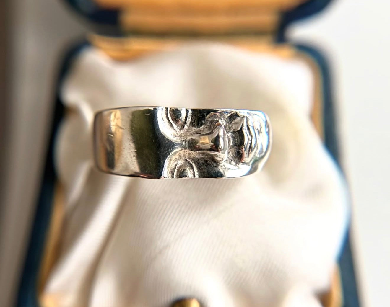 Vintage Figural Customizable Ring