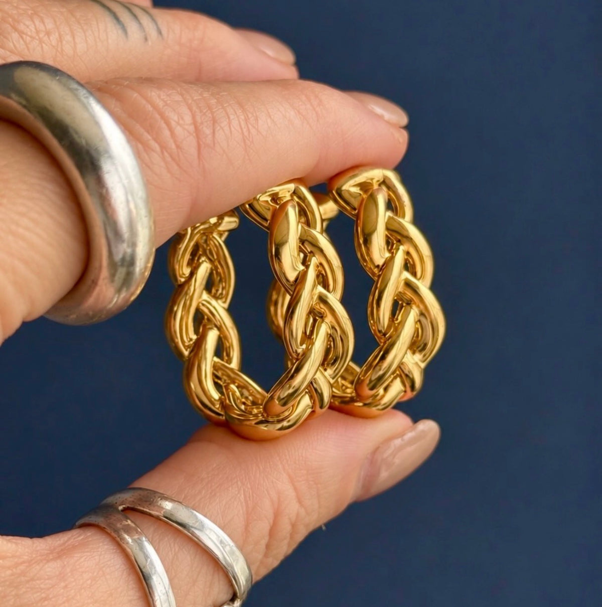 14k Italian Hoops