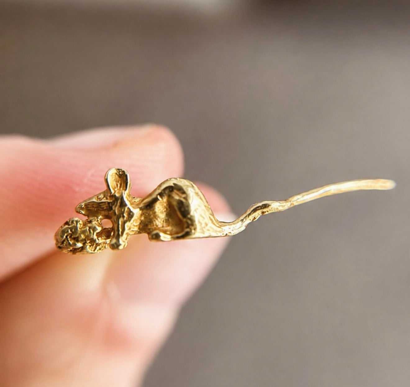 Vintage 14k Mouse Earring