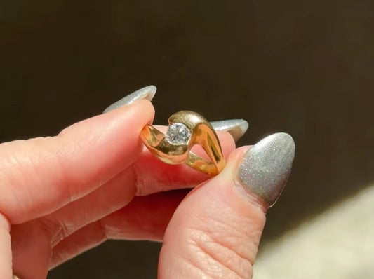 Vintage 14k Curvy Old Mine Cut Diamond Ring size 3