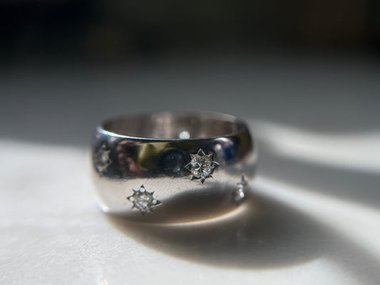 Vintage 14k Star Set Diamond Eternity Cigar Band - 6.5