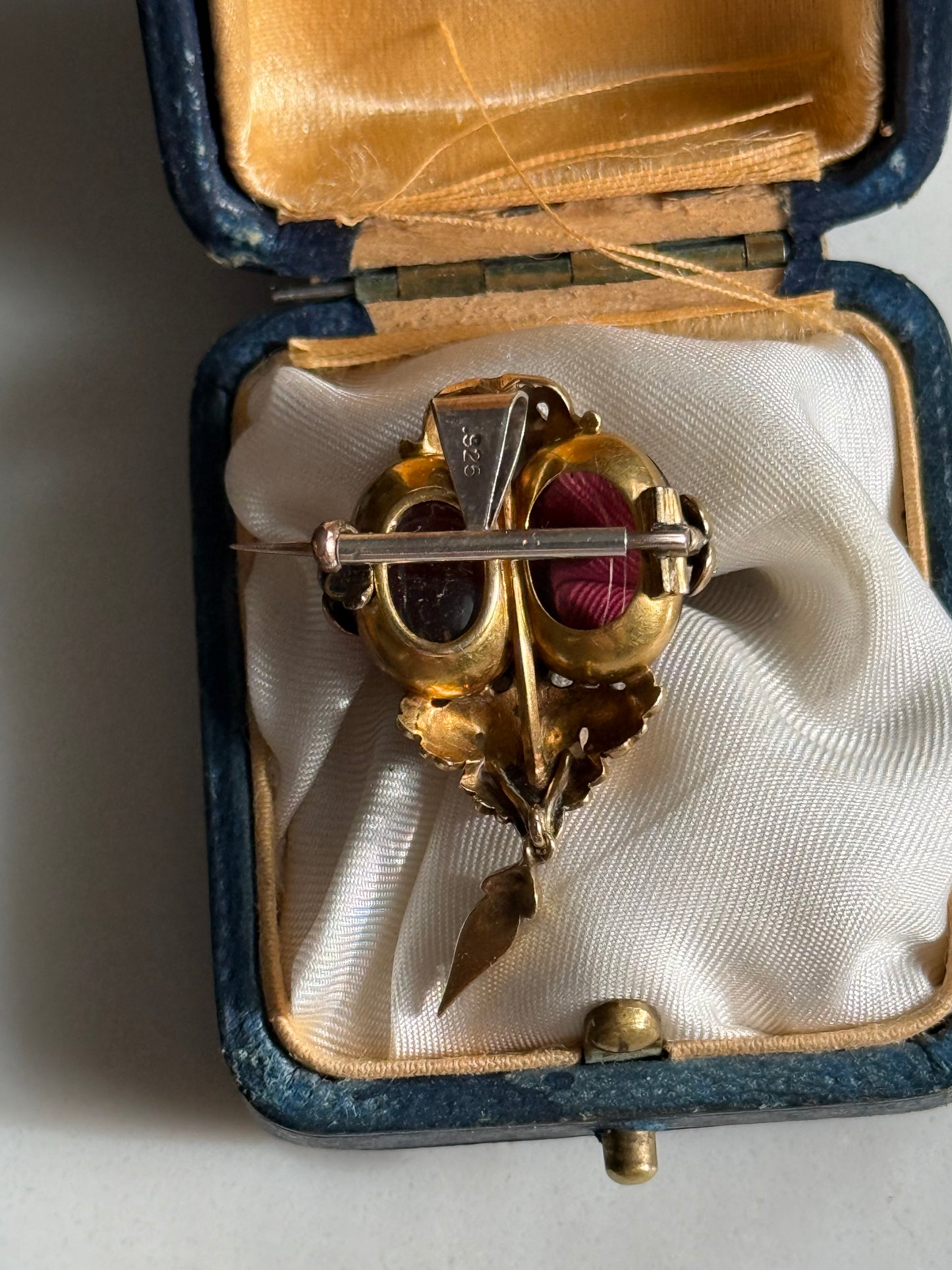 Victorian 14k Cabochon garnet and diamond brooch