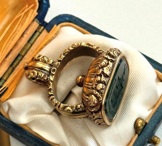 Antique 15k bloodstone Intaglio fob 19.1g