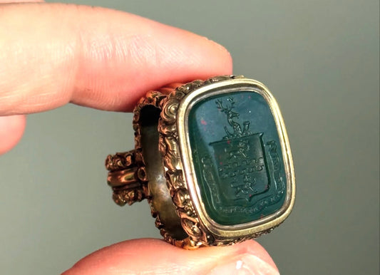 Antique 15k bloodstone Intaglio fob 19.1g